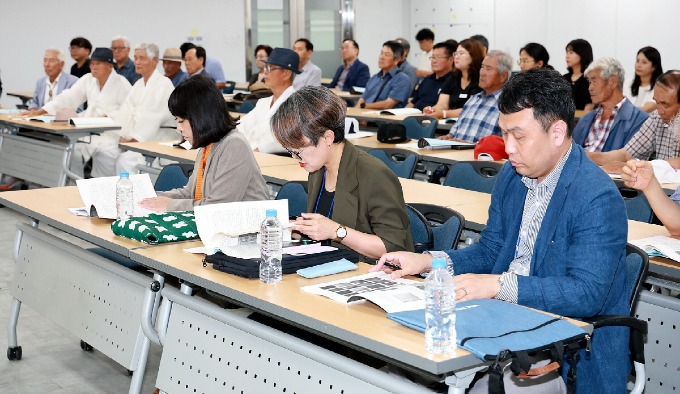 (예천군)대동운부군옥 목판 및 고본 국보 승격을 위한 학술세미나 (4).JPG