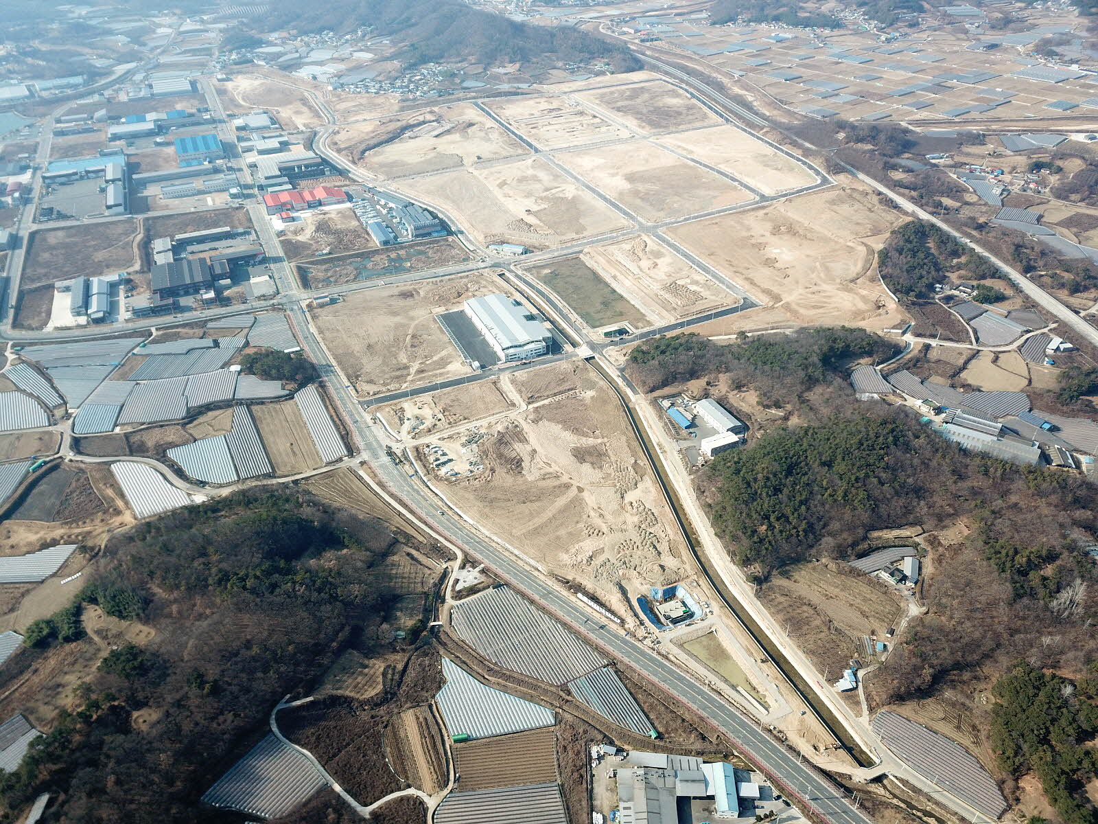 김천 일반산업단지(3단계) 조성사업 마무리 공사 중